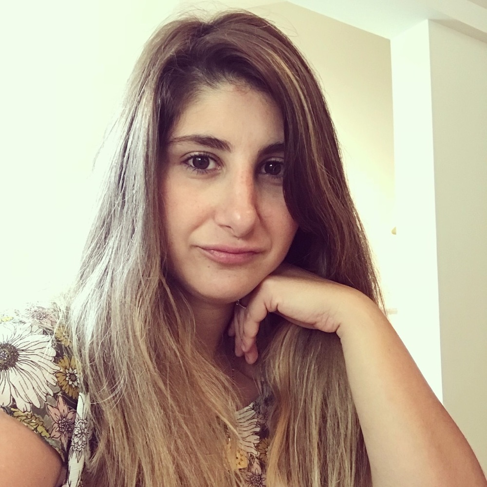 Meet your Posher, Alexis